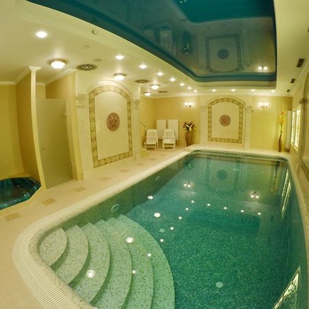 Apartma Premium カルロヴィ・ヴァリ エクステリア 写真