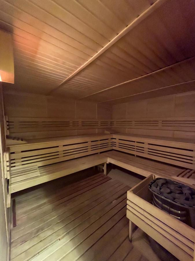 Apartma Premium カルロヴィ・ヴァリ エクステリア 写真